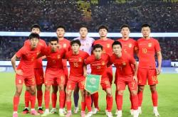 开云官网-国内足球比赛再掀高潮，球队层出不穷实力悬殊的简单介绍