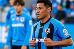 开云体育app-川崎前锋主帅频繁调整，改变战术！