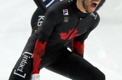 开云官网-塞尔维亚选手在短道速滑比赛中登上领奖台