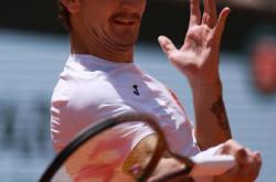 开云体育入口-关于法国网球队爆冷德国网球队，梅德韦杰夫完成帽子戏法的信息