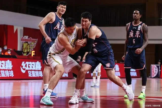 教练突然请辞,球队管理层亟待找到接班人的简单介绍 教练突然请辞,球队管理层亟待找到接班人的简单介绍