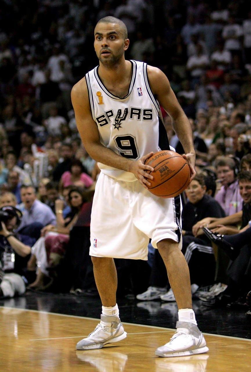 富勒姆遭遇失利，帕克承认球队有所欠缺的简单介绍