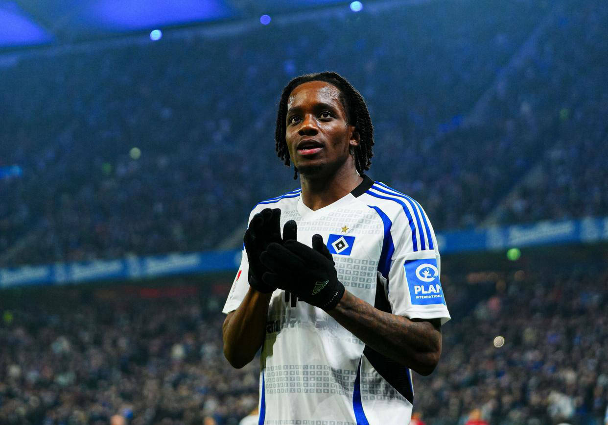 包含达姆施塔特在德国联赛中击败对手，喜获胜利的词条