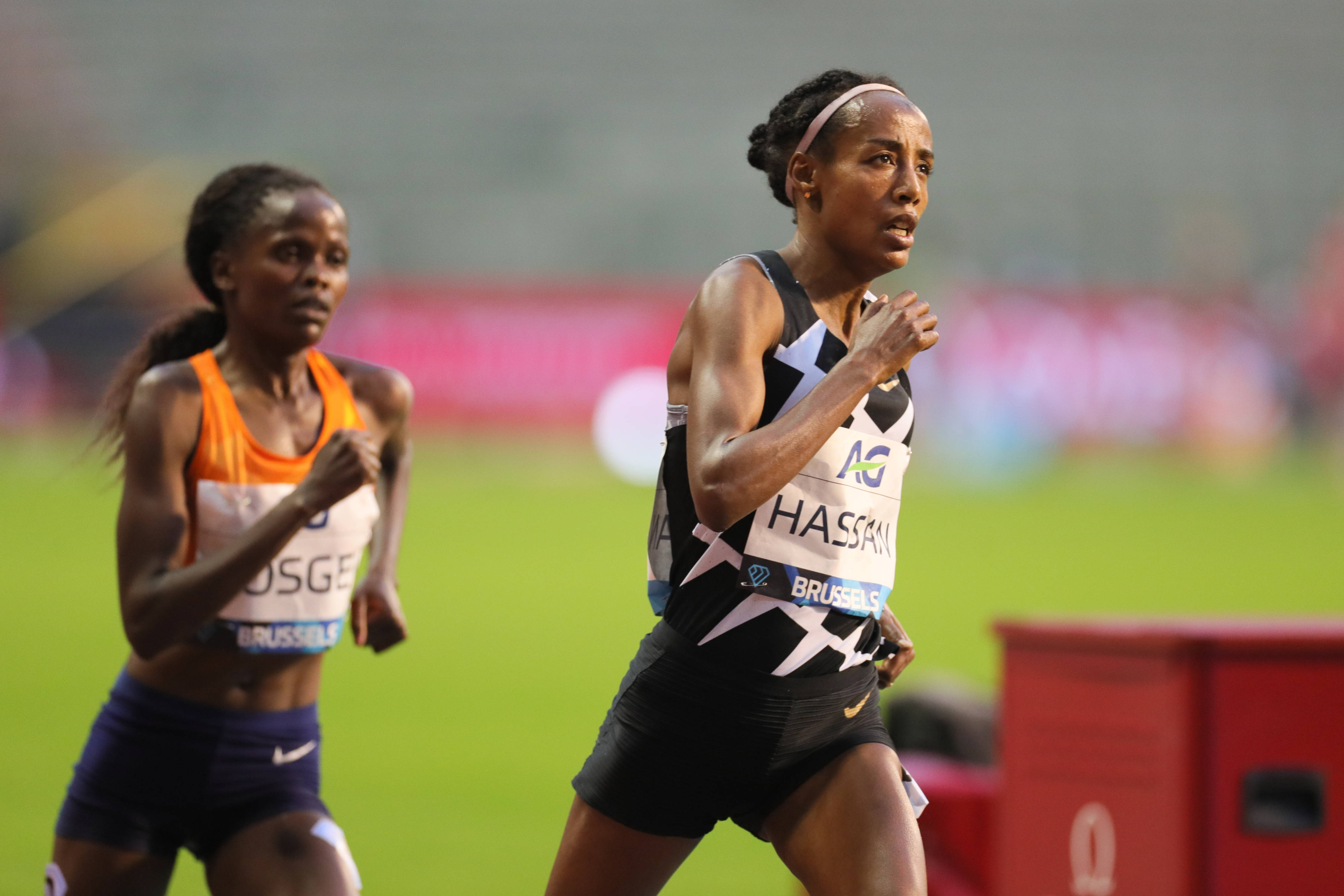 世界纪录频现,奥运荷兰选手刷新记录 世界纪录频现,奥运荷兰选手刷新记录