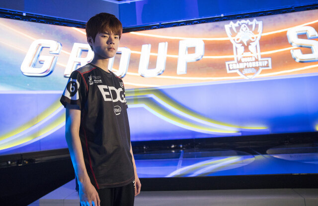 EDG横扫100T,Deft开启传奇时刻强强对话淘汰赛,锁定晋级资格的简单介绍 EDG横扫100T,Deft开启传奇时刻强强对话淘汰赛,锁定晋级资格的简单介绍