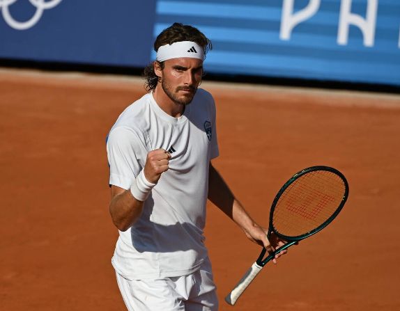 德国网球队力克世界网球队,西西帕斯送出助攻的简单介绍 德国网球队力克世界网球队,西西帕斯送出助攻的简单介绍