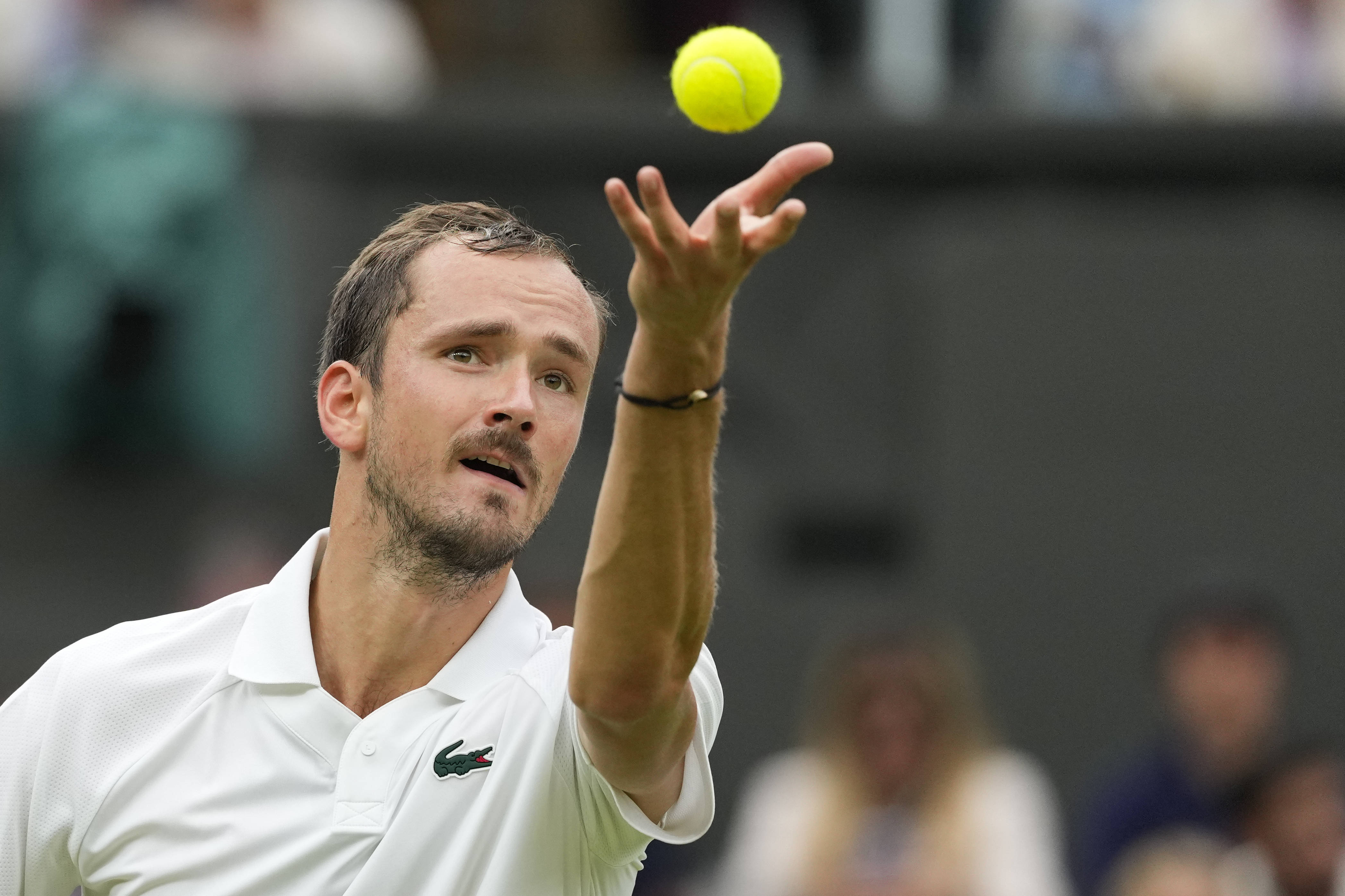 包含西班牙网球队强势德国网球队,梅德韦杰夫完成帽子戏法的词条 包含西班牙网球队强势德国网球队,梅德韦杰夫完成帽子戏法的词条