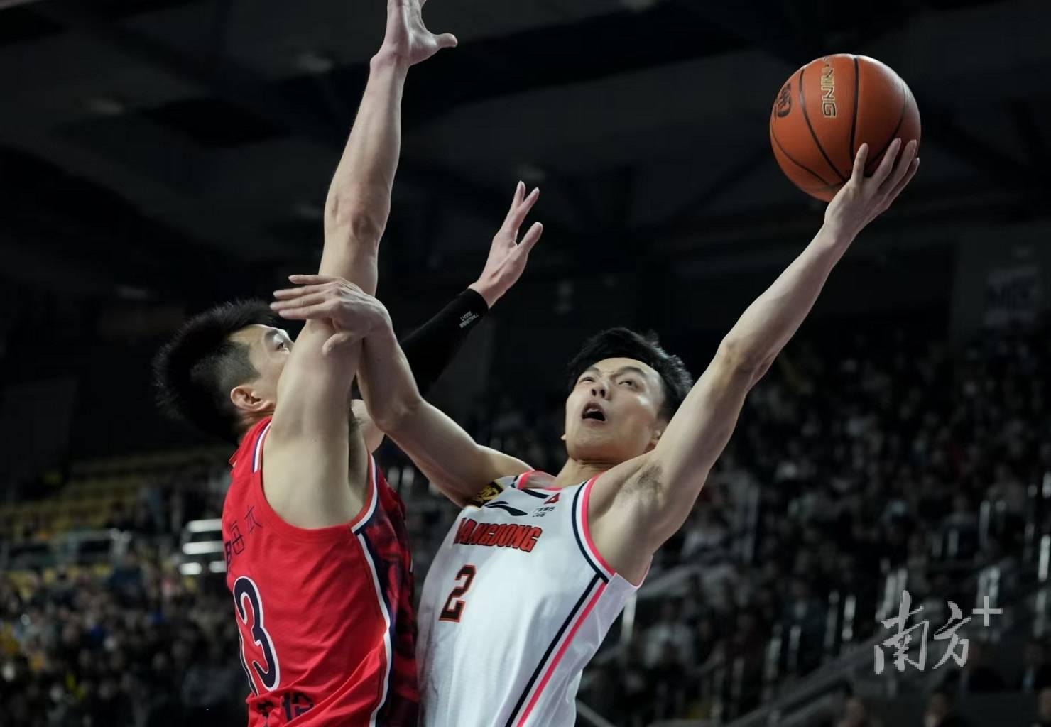 步行者绝杀广州队,易建联状态火热 步行者绝杀广州队,易建联状态火热