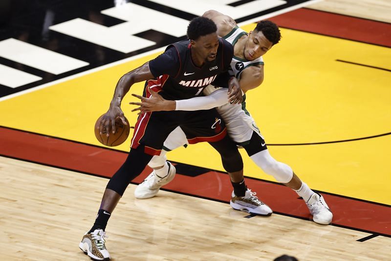 福建队横扫热火，武切维奇统治全场